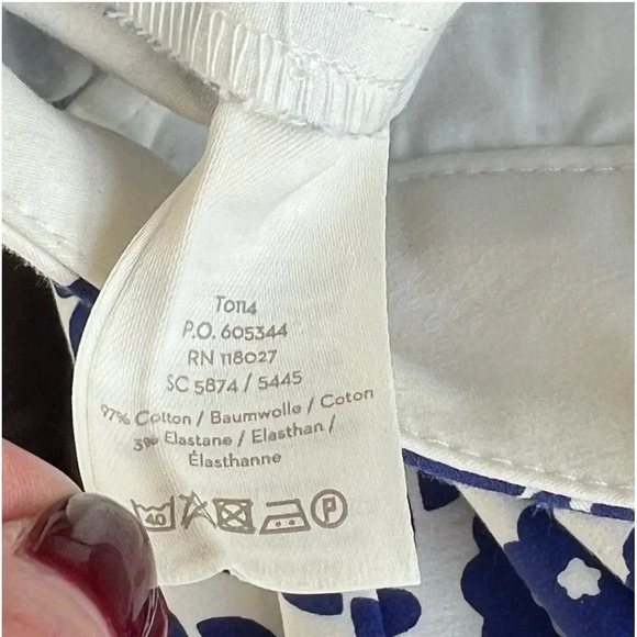 BODEN Richmond Stretch 7/8 Ankle Ponte Pants Size 2 Greek
Blue Floral Trouser - Picture 13 of 13